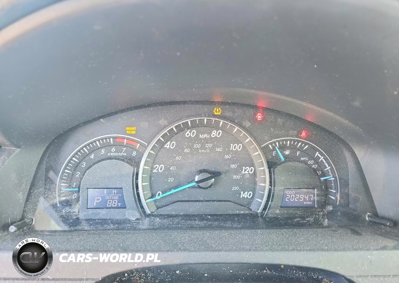 2012 Toyota Camry Le VIN:4T1BF1FK5CU130466 - 9