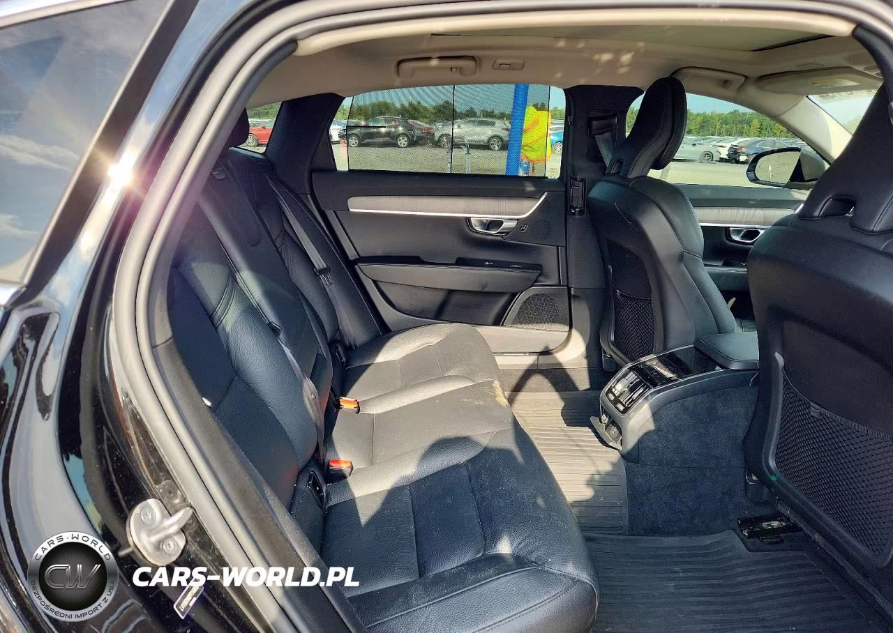 2023 Volvo S90 Plus VIN:LVY062MN3PP348935 - 10