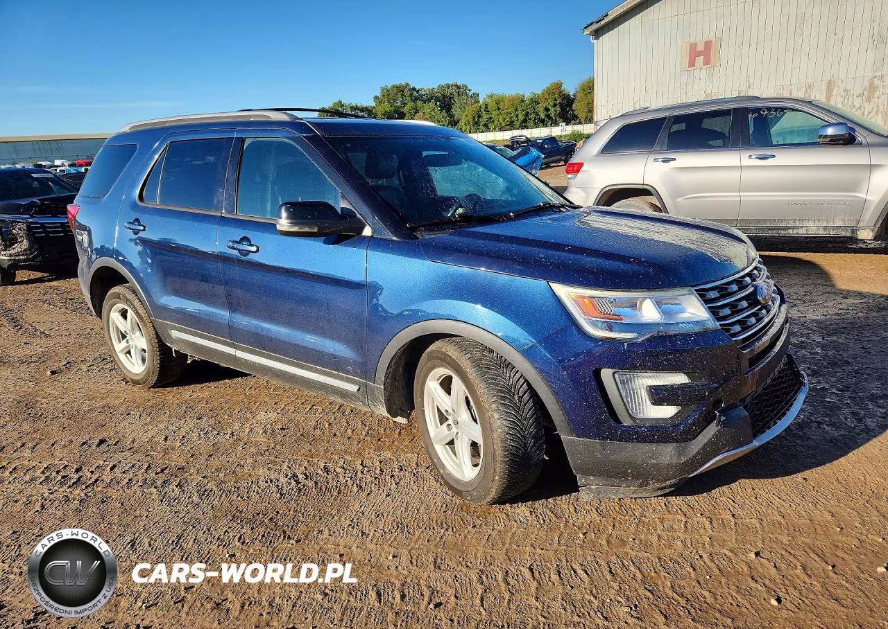 2017 Ford Explorer Xlt VIN:1FM5K8DH6HGC65437 - 4