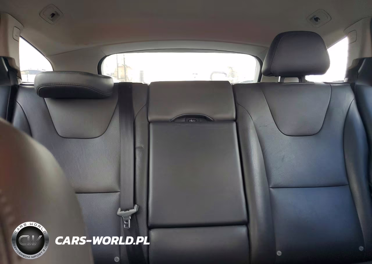 2015 Volvo V60 Premier VIN:YV140MEK2F1242384 - 10