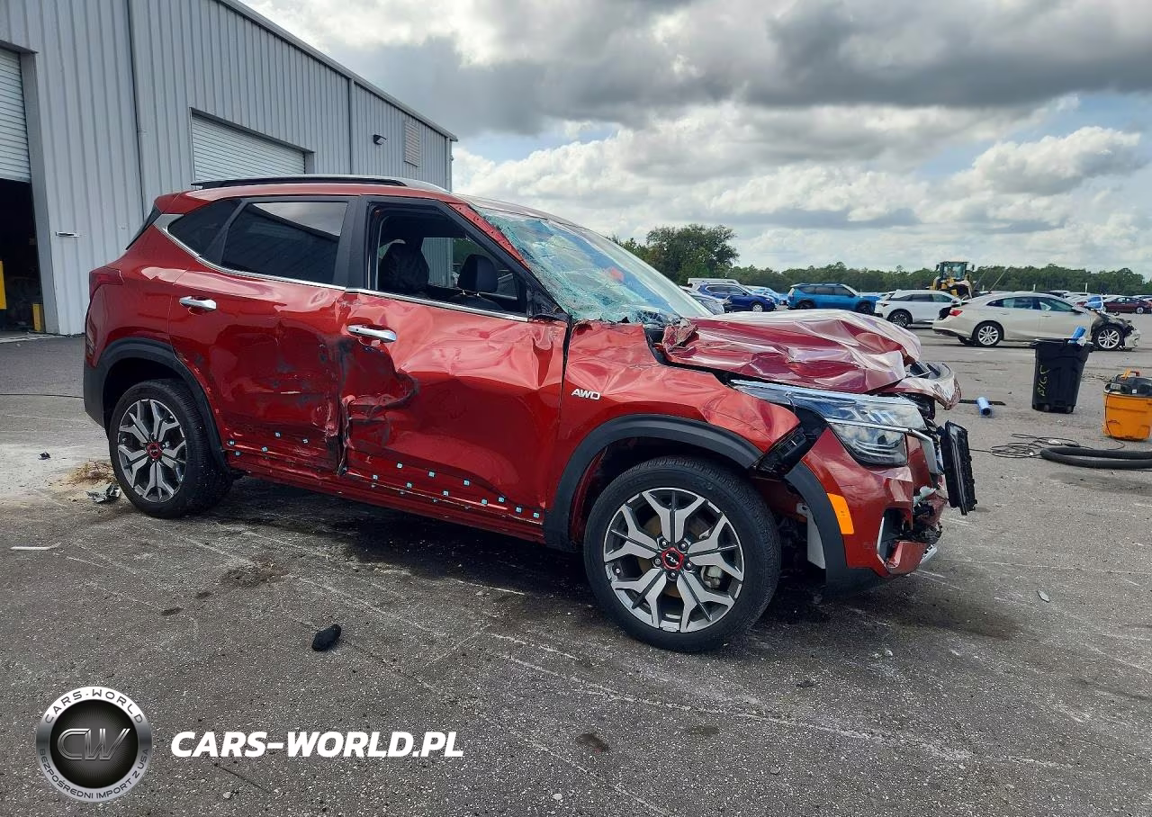 2023 Kia Seltos Sx VIN:KNDETCA2XP7430313 - 4