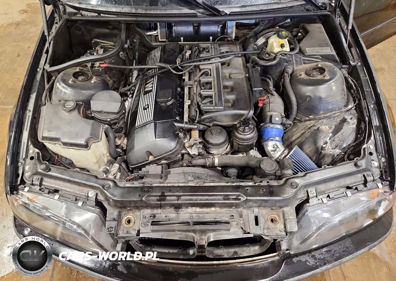 2004 BMW 330 Xi VIN:WBAEW53404PG11630 - 11