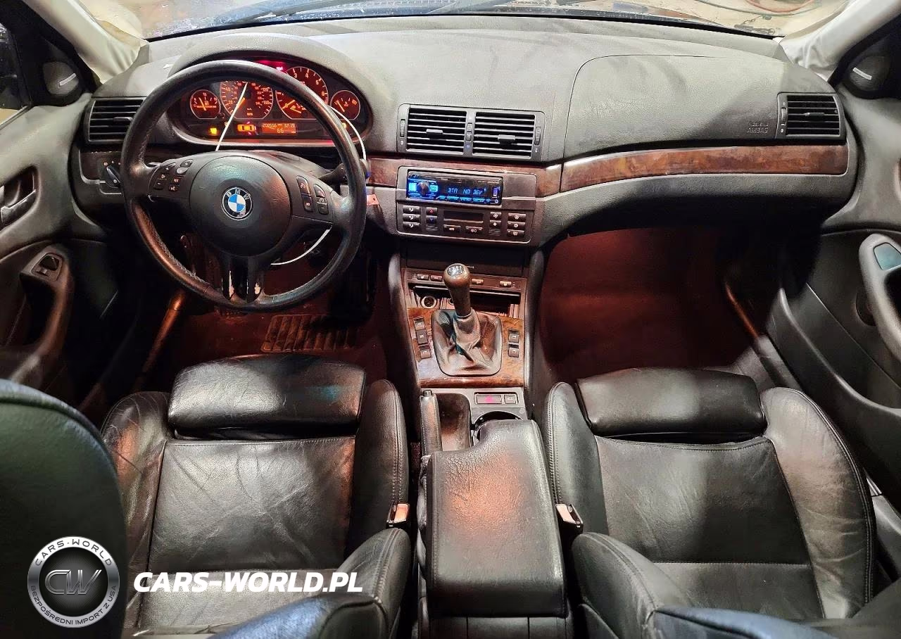 2004 BMW 330 Xi VIN:WBAEW53404PG11630 - 8