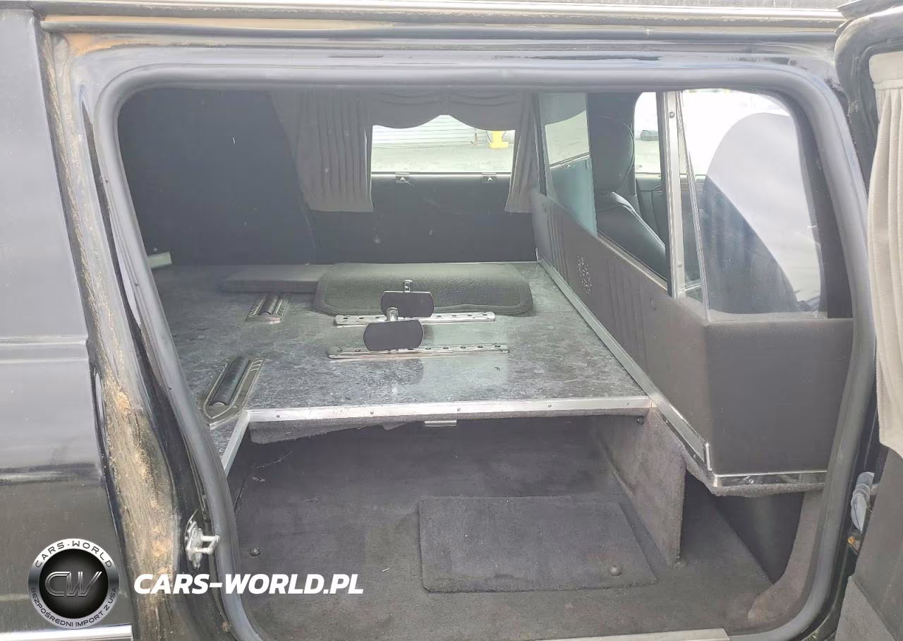 2007 Cadillac Commercial Chassis VIN:1GEEH06Y27U500828 - 11