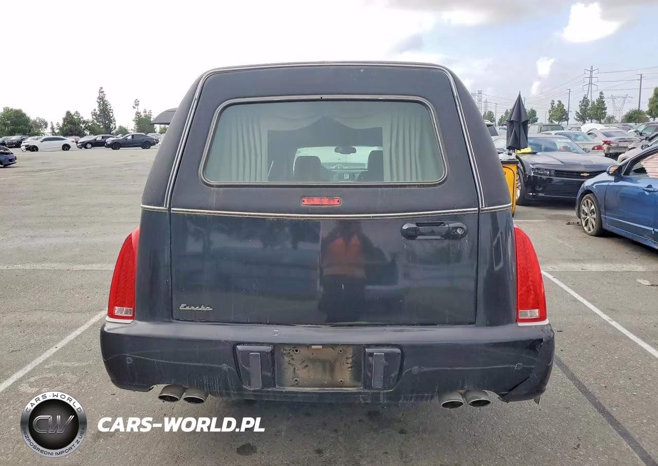 2007 Cadillac Commercial Chassis VIN:1GEEH06Y27U500828 - 6