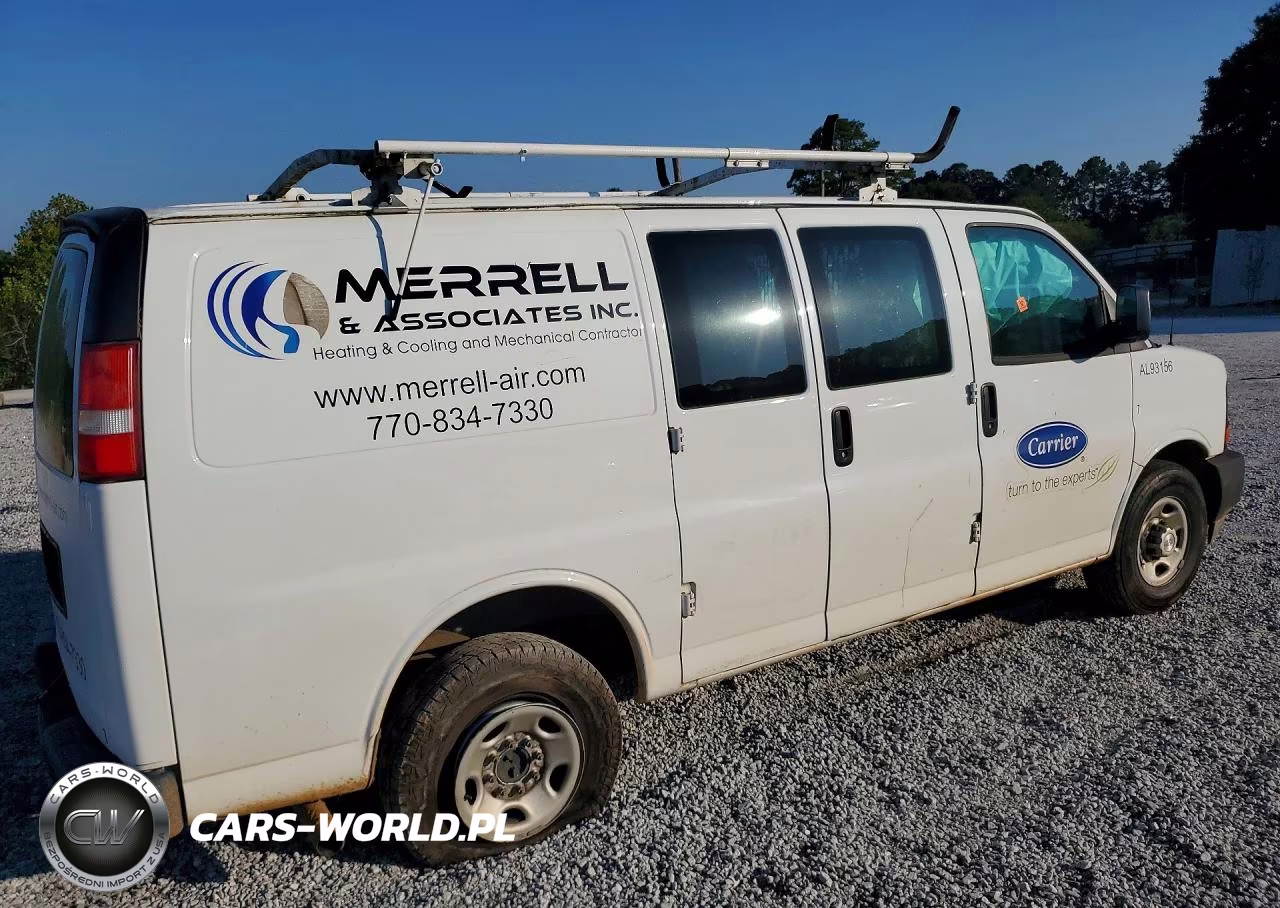 2017 Chevrolet Express G2500 VIN:1GCWGAFF7H1221463 - 3