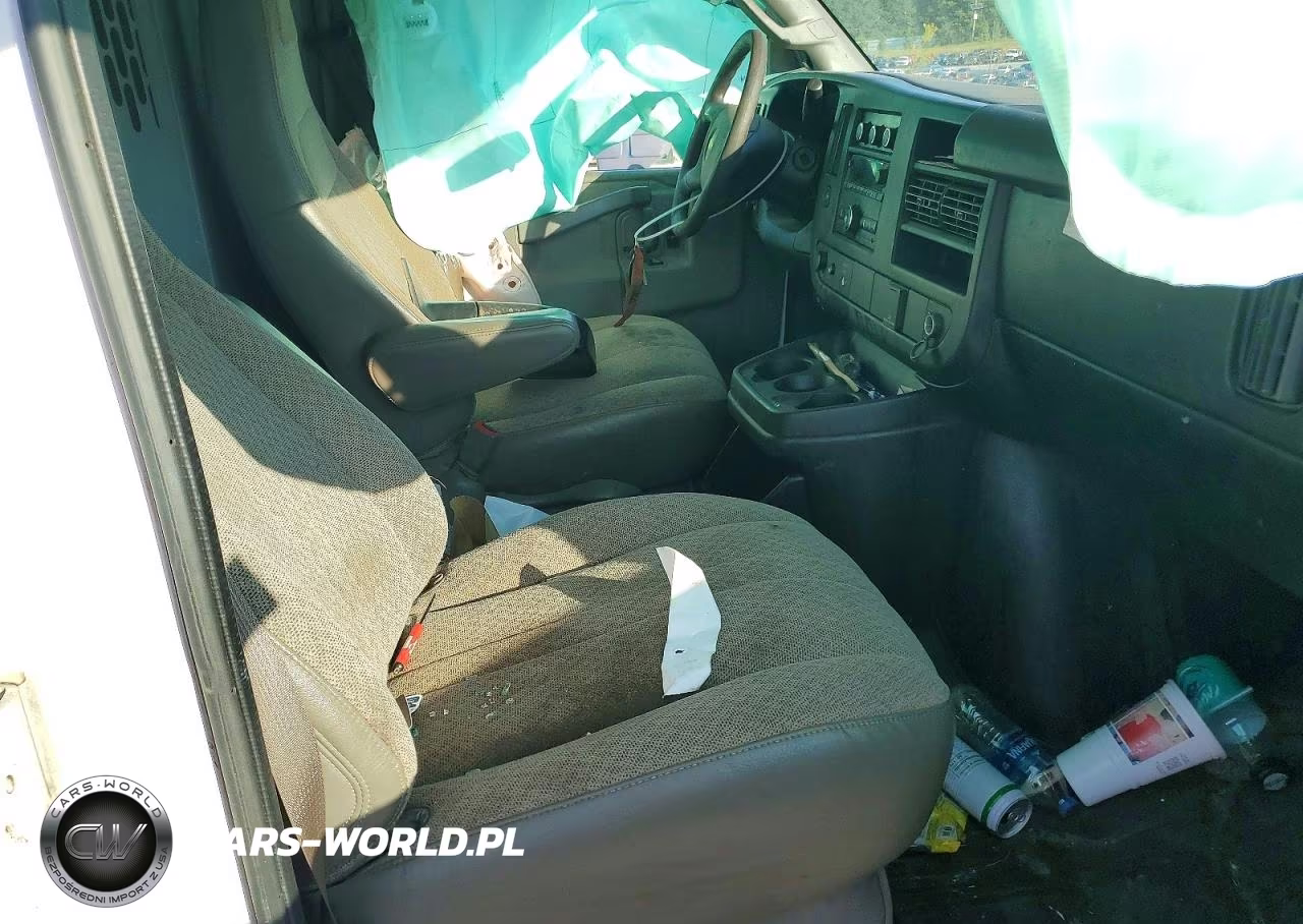 2017 Chevrolet Express G2500 VIN:1GCWGAFF7H1221463 - 7