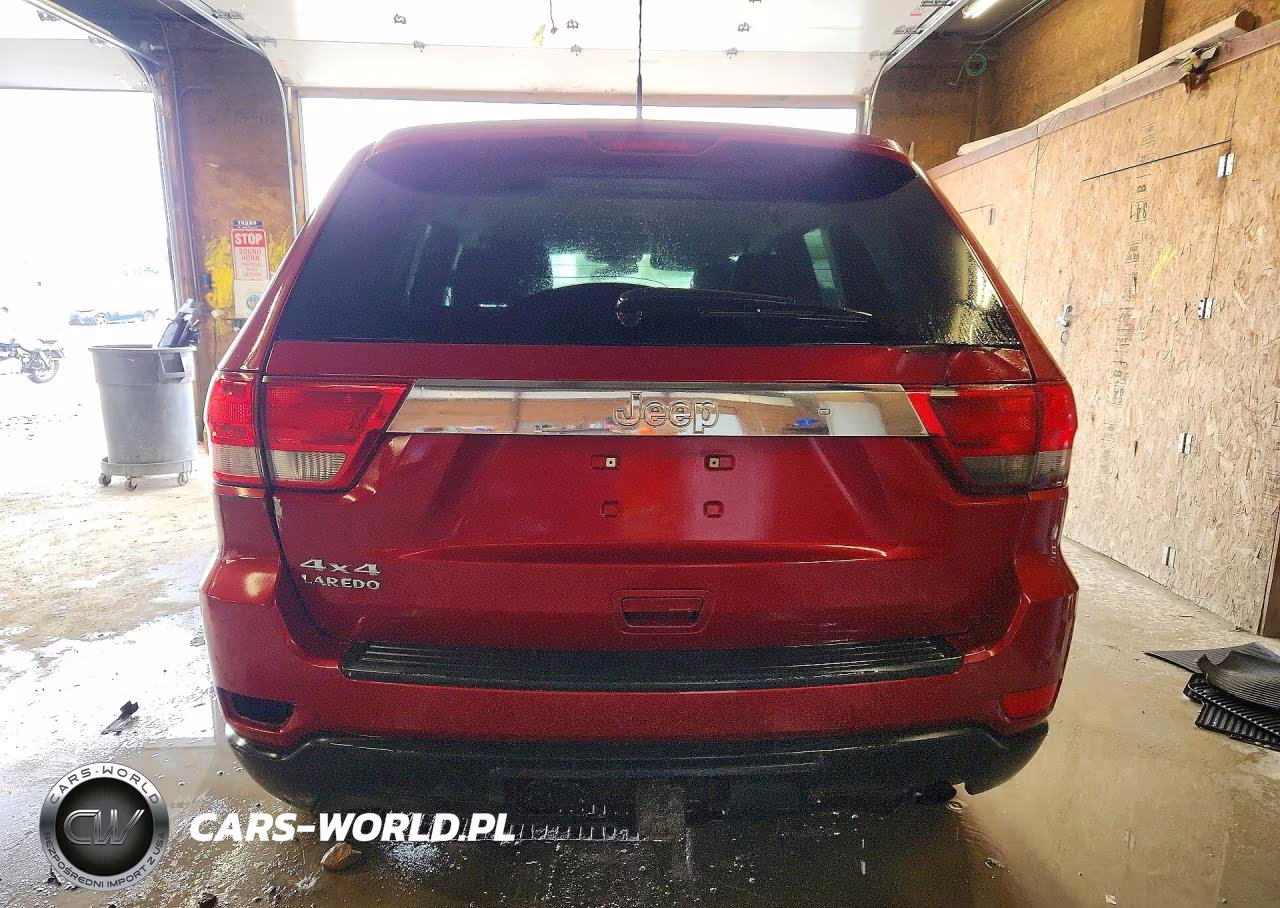 2011 Jeep Grand Cherokee Laredo VIN:1J4RR4GG8BC530025 - 6