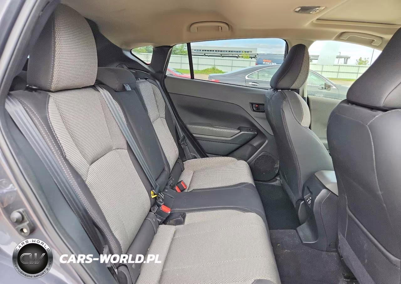 2024 Subaru Crosstrek Premium VIN:JF2GUADC5R8289020 - 10
