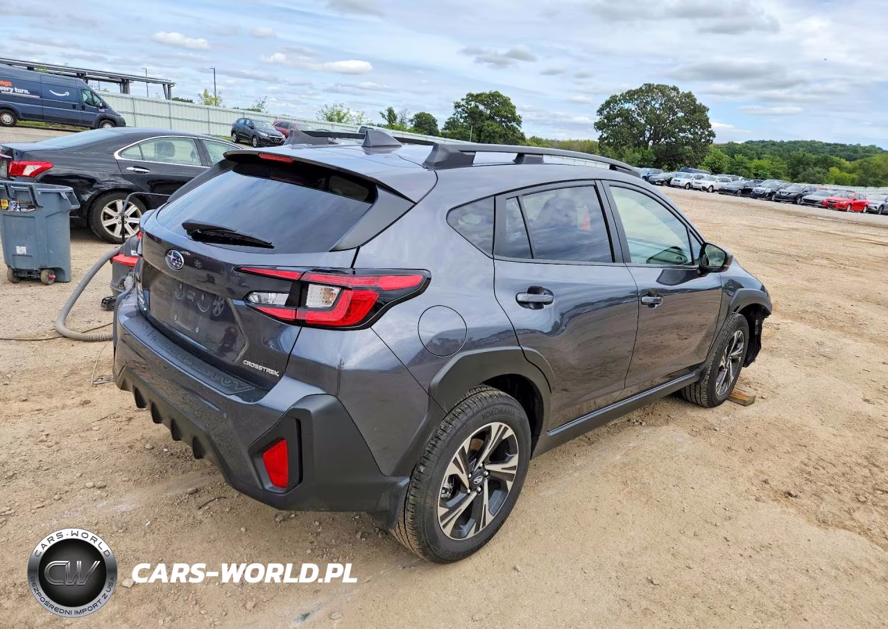 2024 Subaru Crosstrek Premium VIN:JF2GUADC5R8289020 - 3