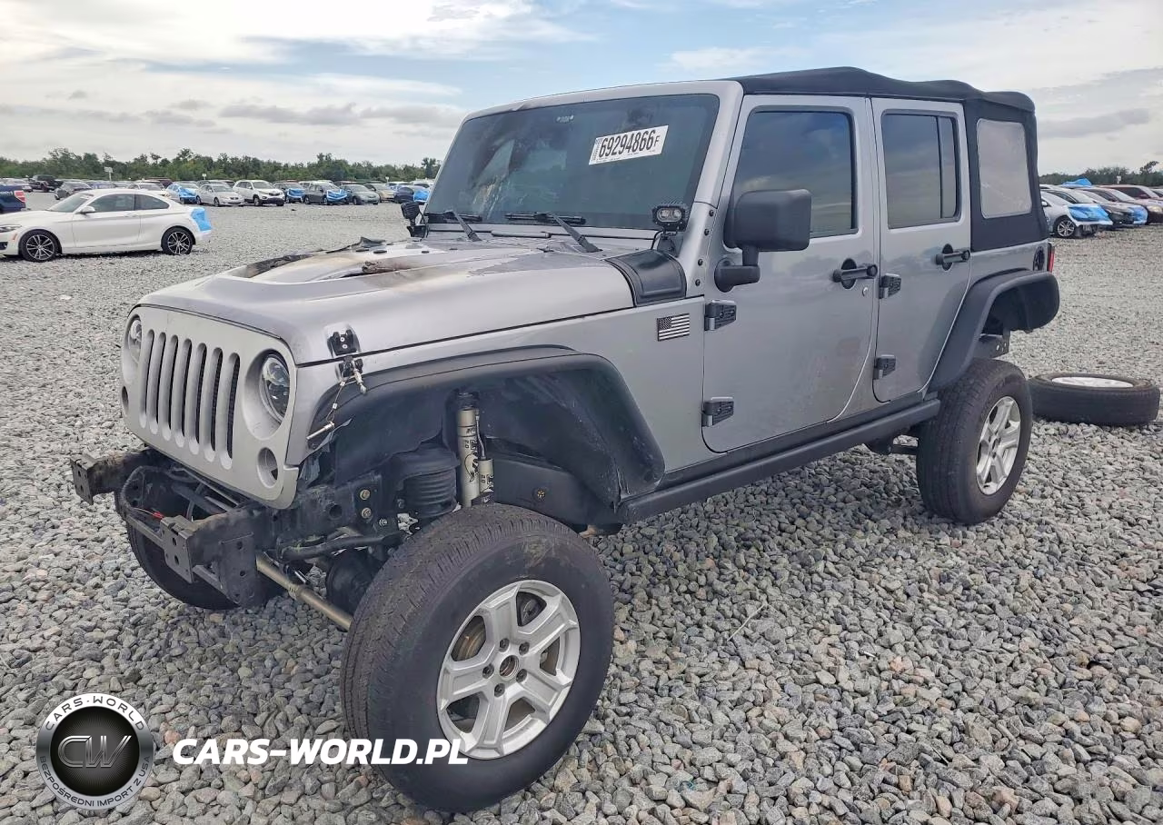 2015 Jeep Wrangler Unlimited Sport VIN:1C4BJWDG6FL569264 - 1