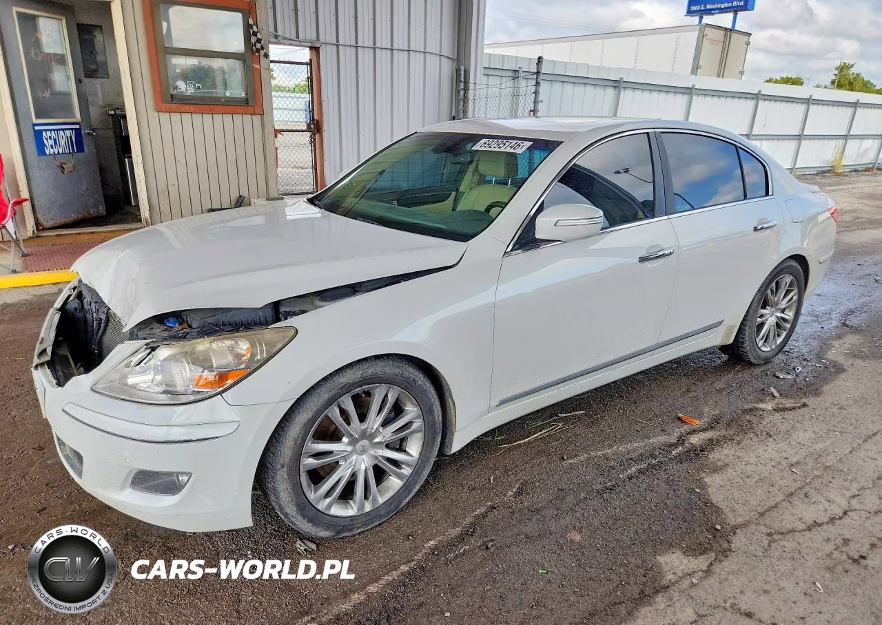 2011 Hyundai Genesis 4.6L VIN:KMHGC4DF6BU132957 - 1