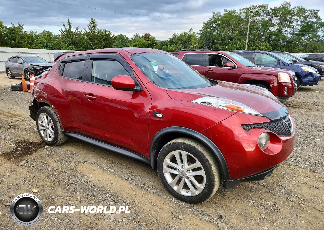 2011 Nissan Juke S VIN:JN8AF5MR0BT009313 - 4