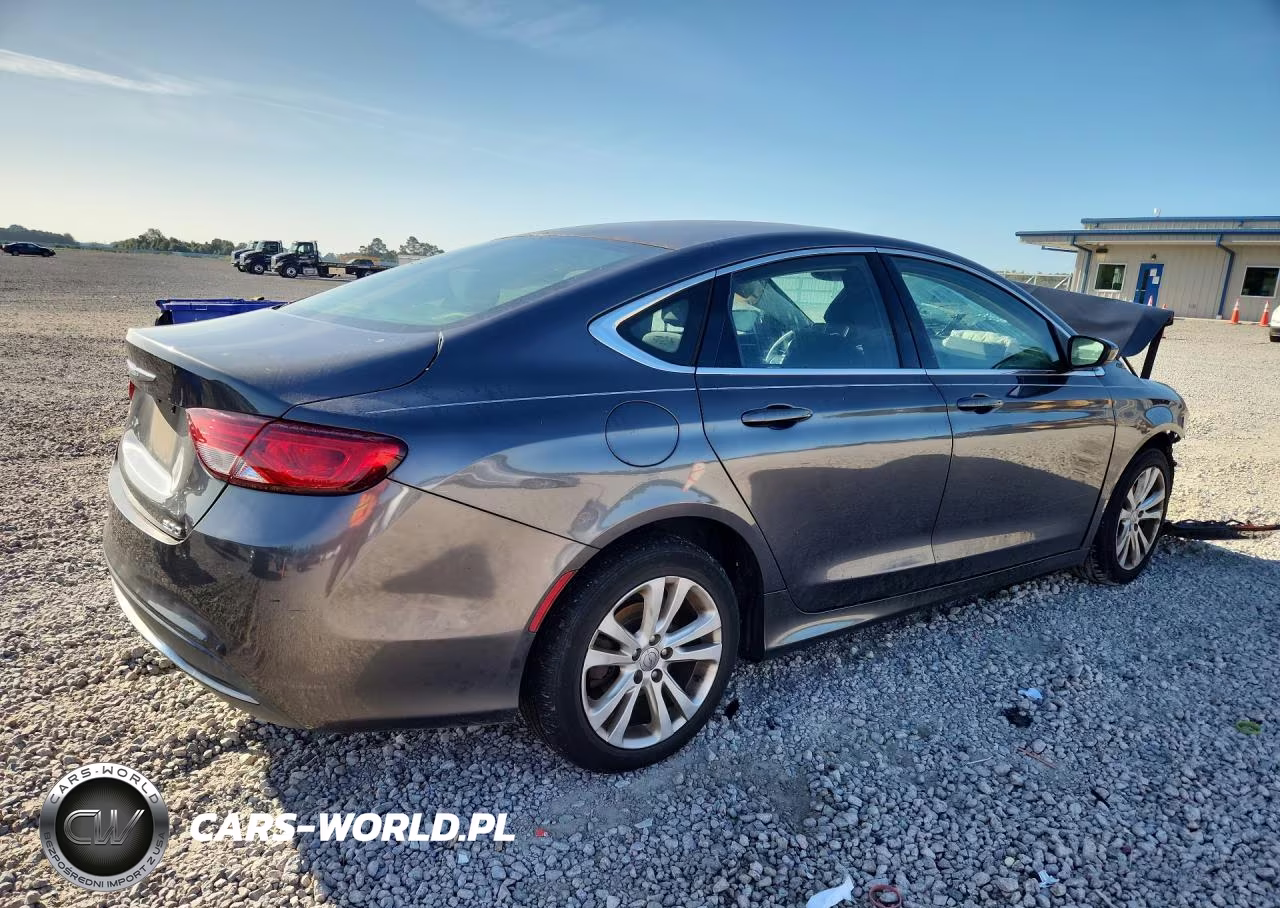 2016 Chrysler 200 Limited VIN:1C3CCCAB1GN102057 - 3