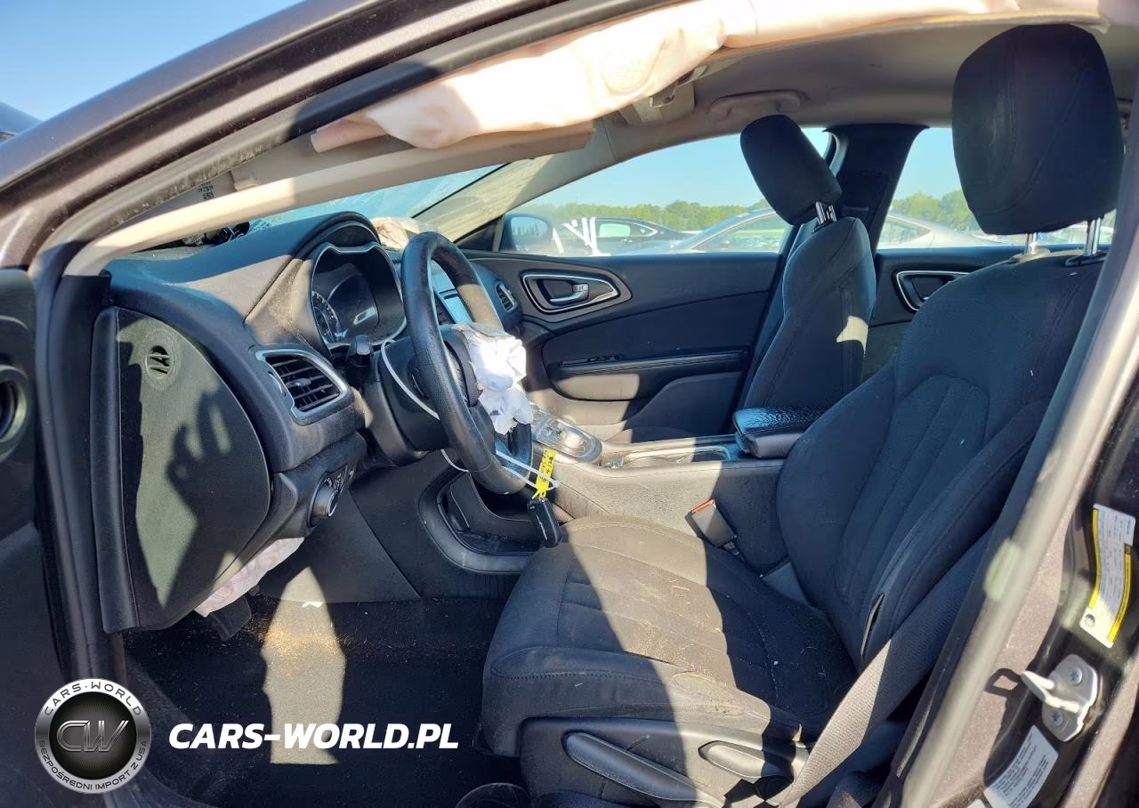 2016 Chrysler 200 Limited VIN:1C3CCCAB1GN102057 - 7