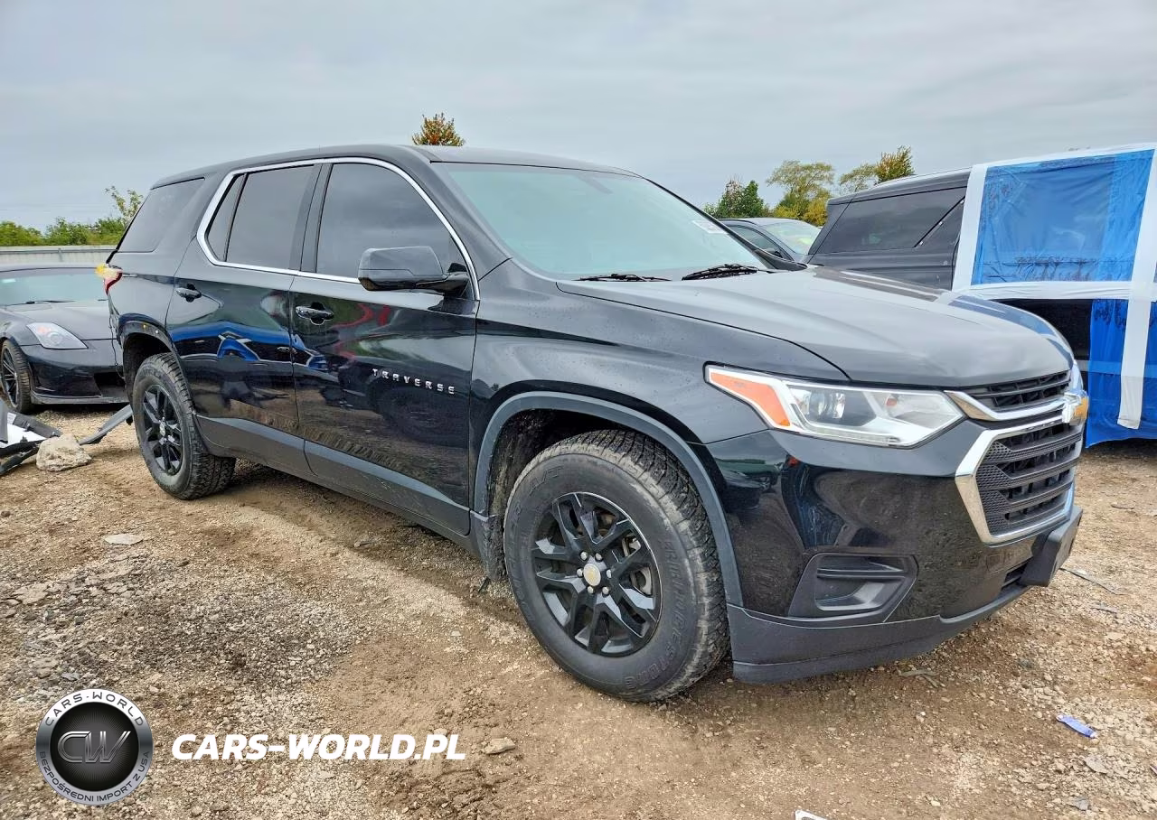 2018 Chevrolet Traverse Ls VIN:1GNERFKW1JJ105715 - 4