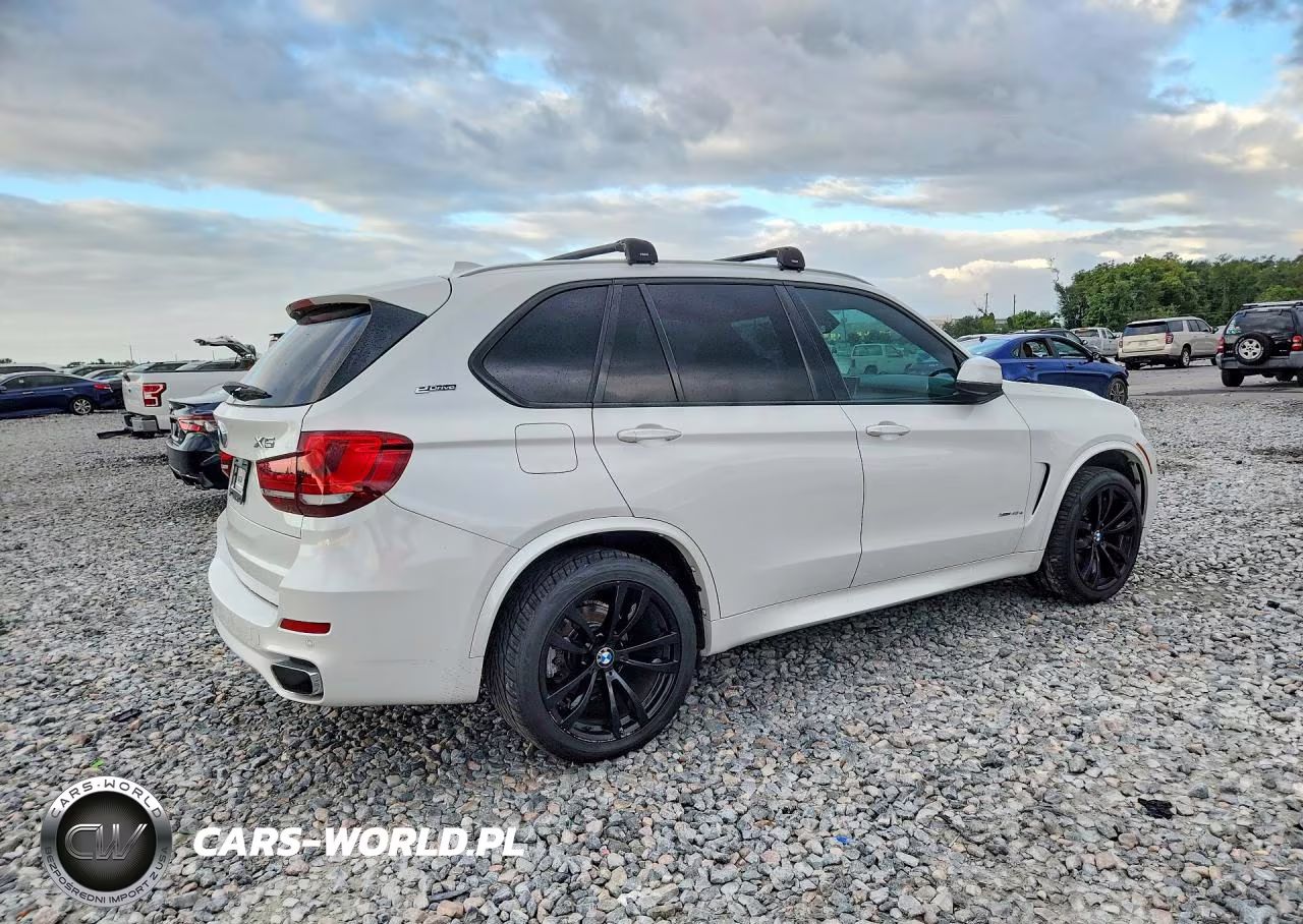 2018 BMW X5 Xdr40E VIN:5UXKT0C5XJ0W02329 - 3