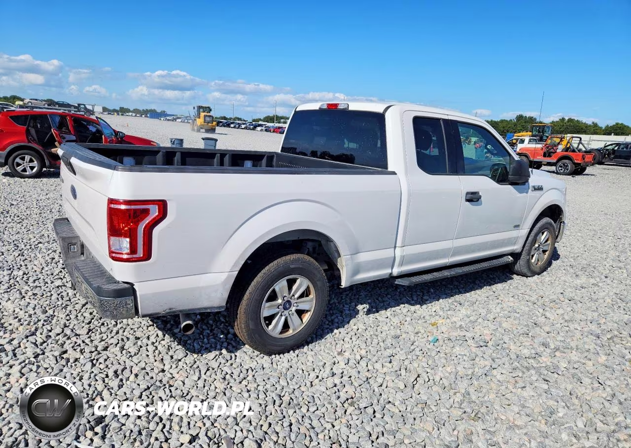 2017 Ford F150 Super Cab VIN:1FTEX1CP7HFA64156 - 3