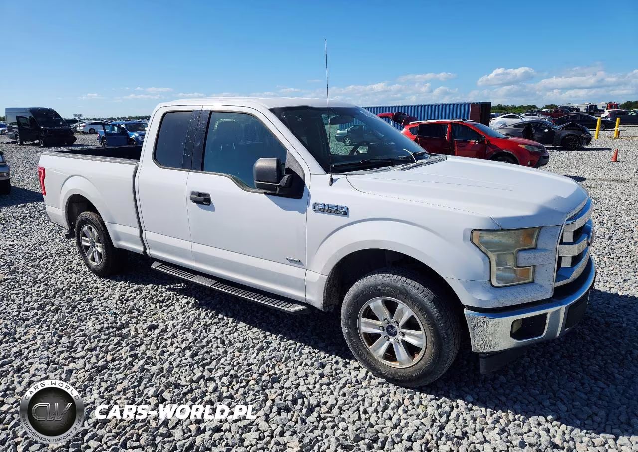 2017 Ford F150 Super Cab VIN:1FTEX1CP7HFA64156 - 4