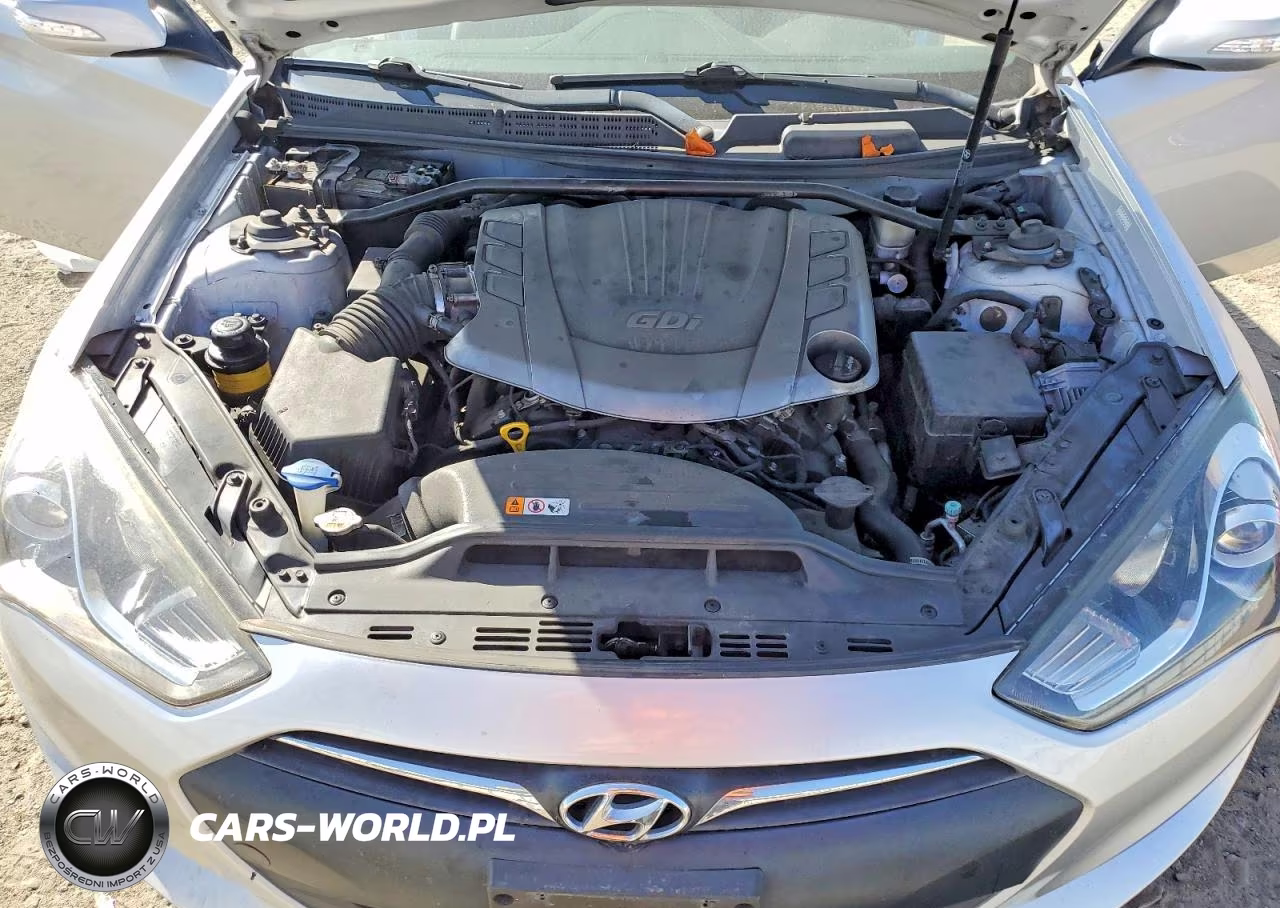 2015 Hyundai Genesis Coupe 3.8 VIN:KMHHT6KJ0FU129405 - 11