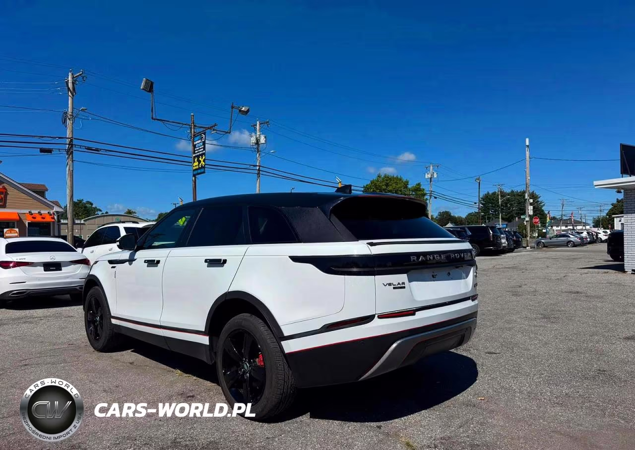 2018 Land Rover Range Rover Velar S VIN:SALYB2RN1JA744198 - 3