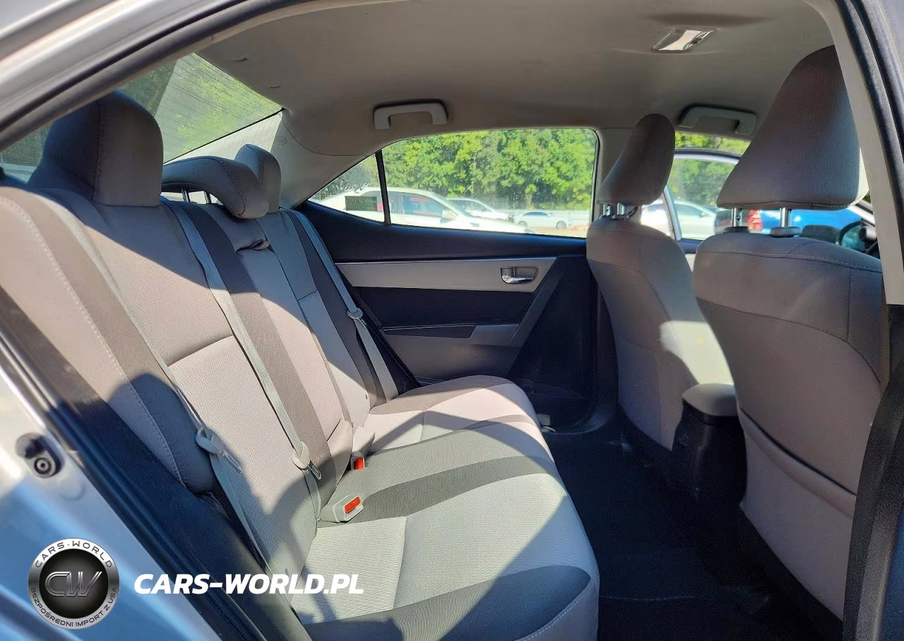2017 Toyota Corolla Le VIN:5YFBURHE7HP734329 - 10