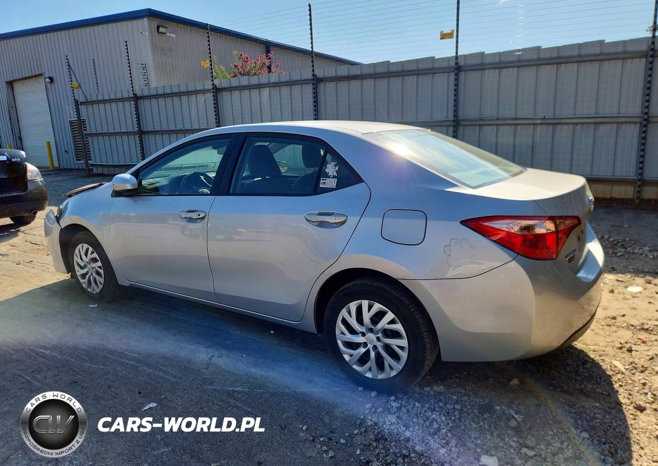 2017 Toyota Corolla Le VIN:5YFBURHE7HP734329 - 2