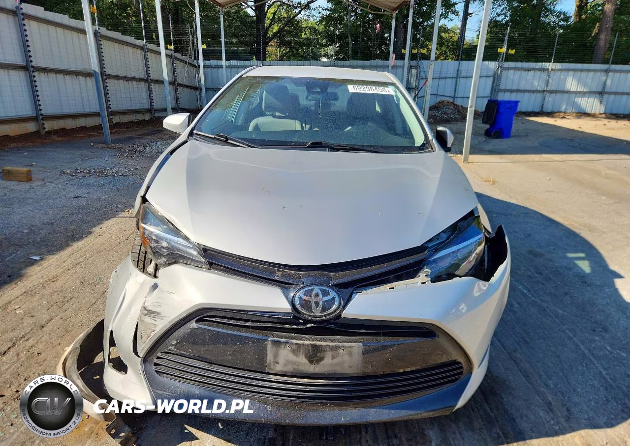 2017 Toyota Corolla Le VIN:5YFBURHE7HP734329 - 5