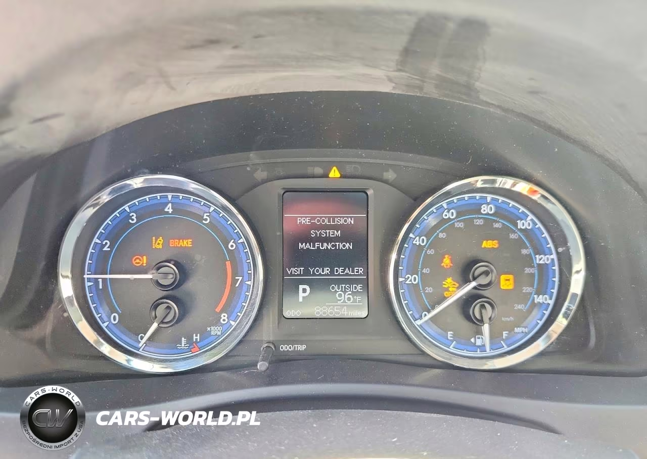 2017 Toyota Corolla Le VIN:5YFBURHE7HP734329 - 9
