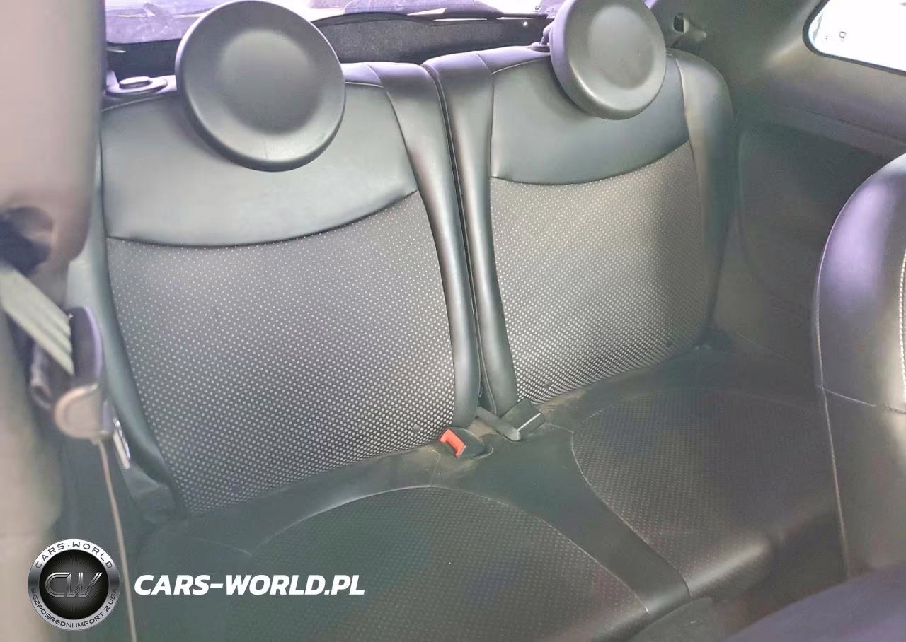 2016 Fiat 500 Electric VIN:3C3CFFGE4GT229525 - 10