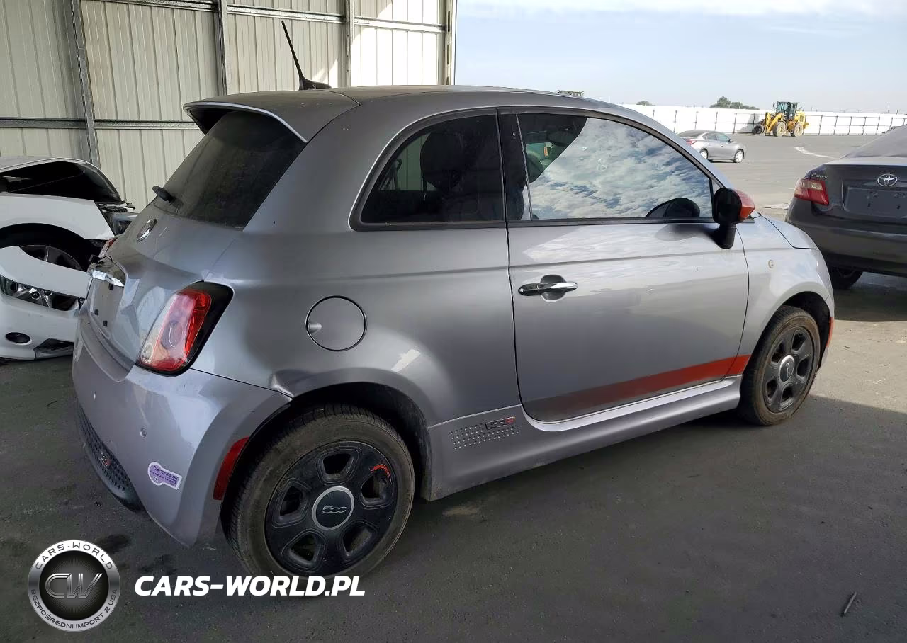 2016 Fiat 500 Electric VIN:3C3CFFGE4GT229525 - 3