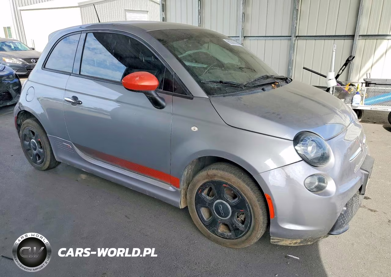 2016 Fiat 500 Electric VIN:3C3CFFGE4GT229525 - 4