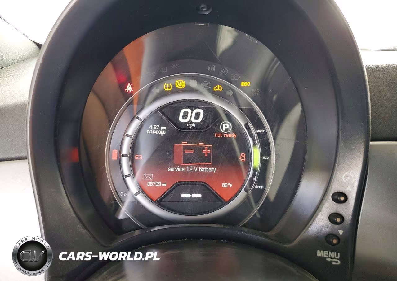 2016 Fiat 500 Electric VIN:3C3CFFGE4GT229525 - 9