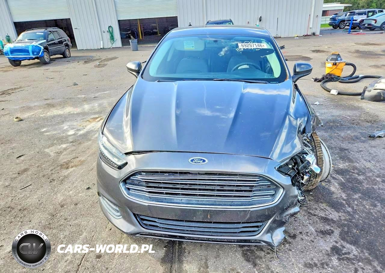 2016 Ford Fusion S Hybrid VIN:3FA6P0UU0GR338064 - 5