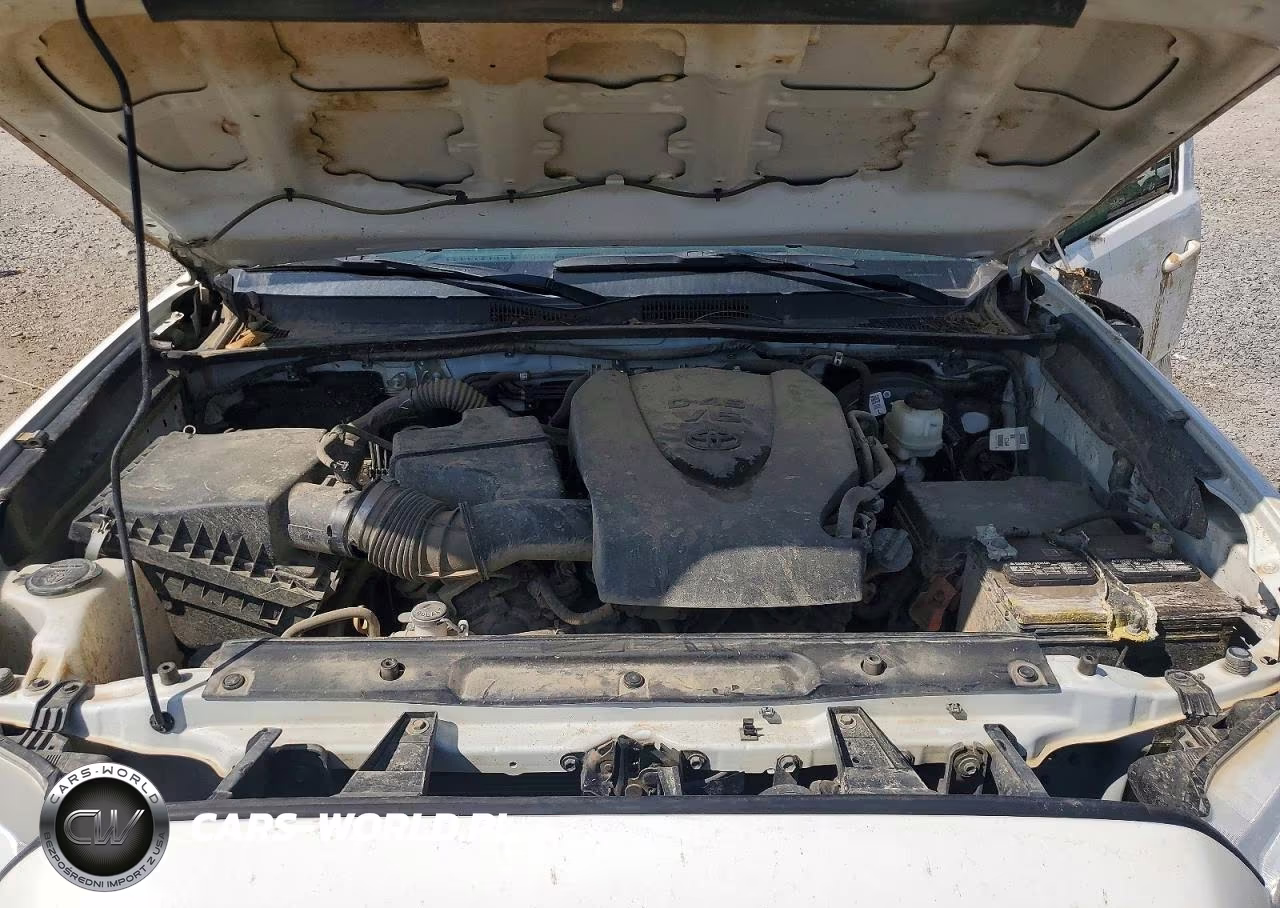 2023 Toyota Tacoma Sr V6 VIN:3TYCZ5ANXPT155788 - 11