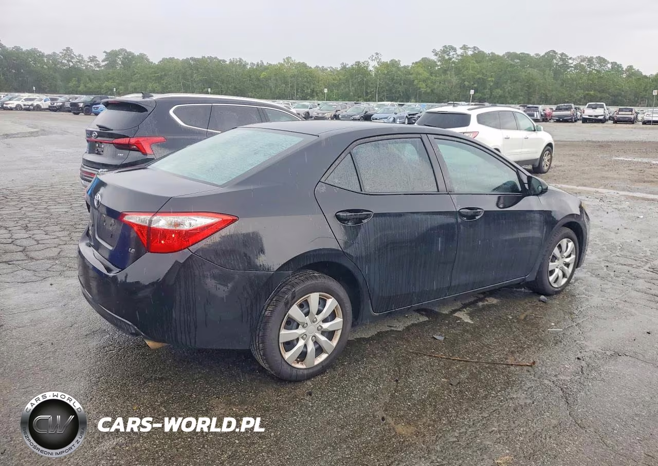 2016 Toyota Corolla Le VIN:5YFBURHE6GP372248 - 3