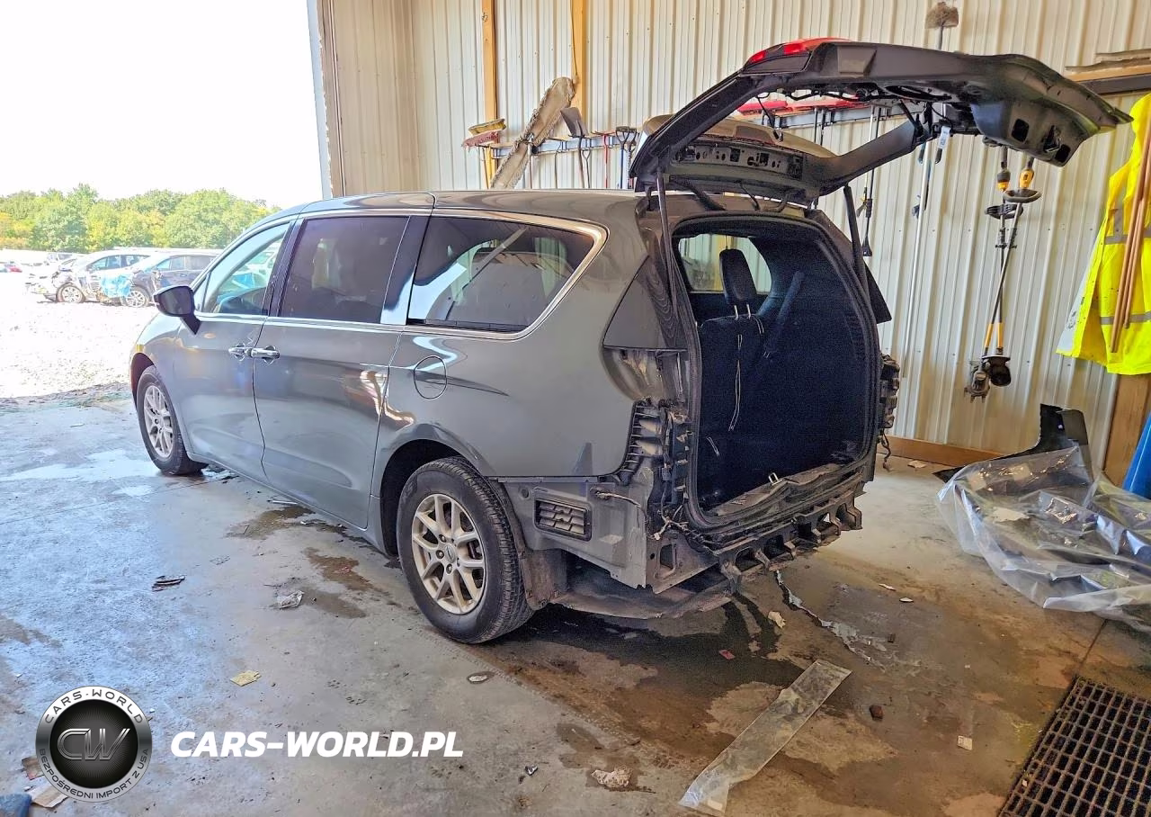 2025 Chrysler Pacifica Select VIN:2C4RC1BG4SR511251 - 2
