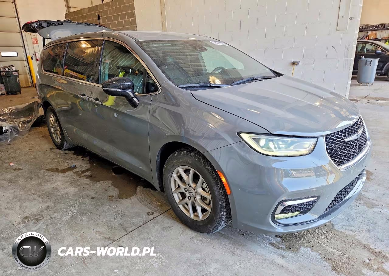 2025 Chrysler Pacifica Select VIN:2C4RC1BG4SR511251 - 4