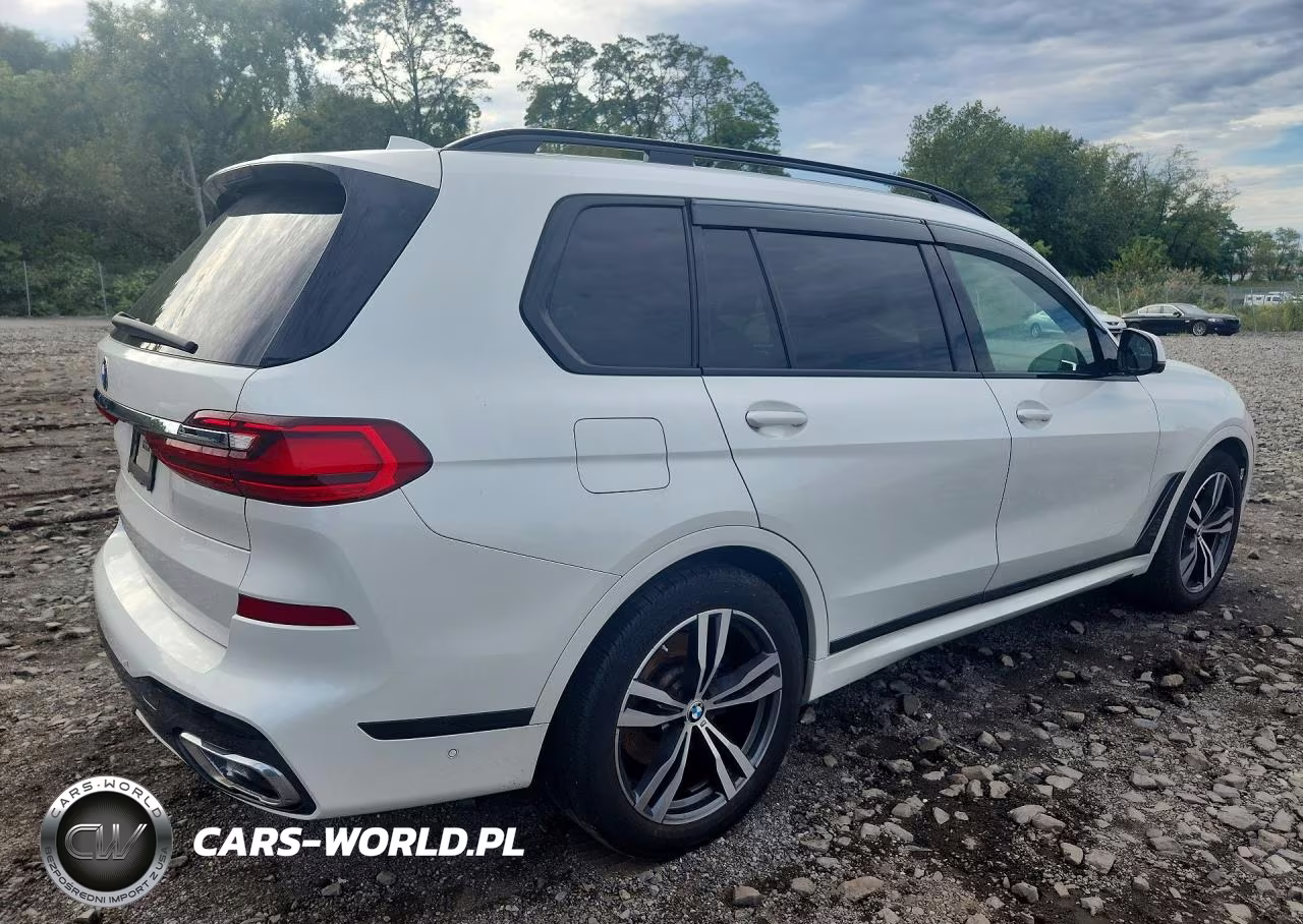 2020 BMW X7 xDrive40I VIN:5UXCW2C09L9B00683 - 3