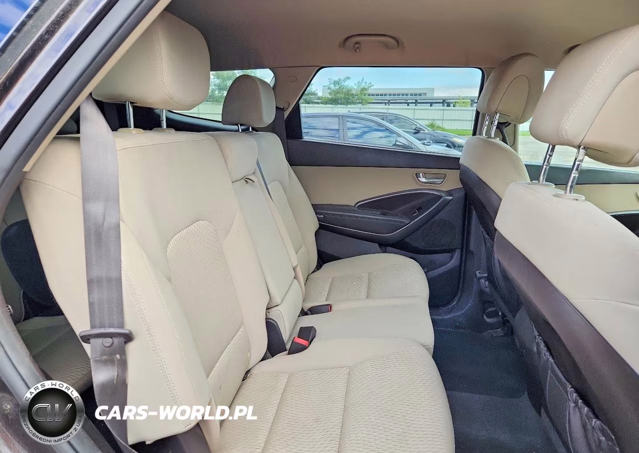 2017 Hyundai Santa Fe Se VIN:KM8SMDHF5HU165989 - 11