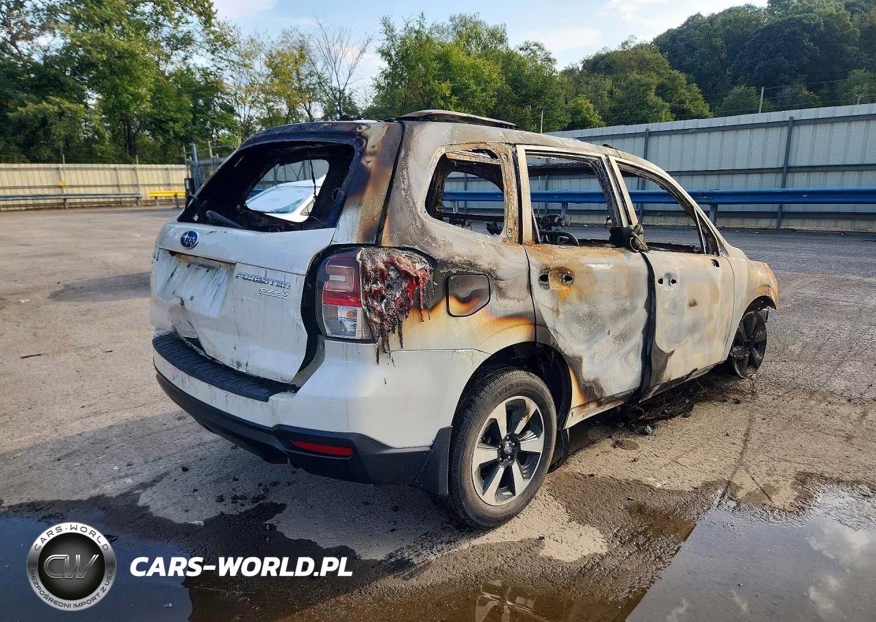 2017 Subaru Forester 2.5I Premium VIN:JF2SJAEC8HH505331 - 3