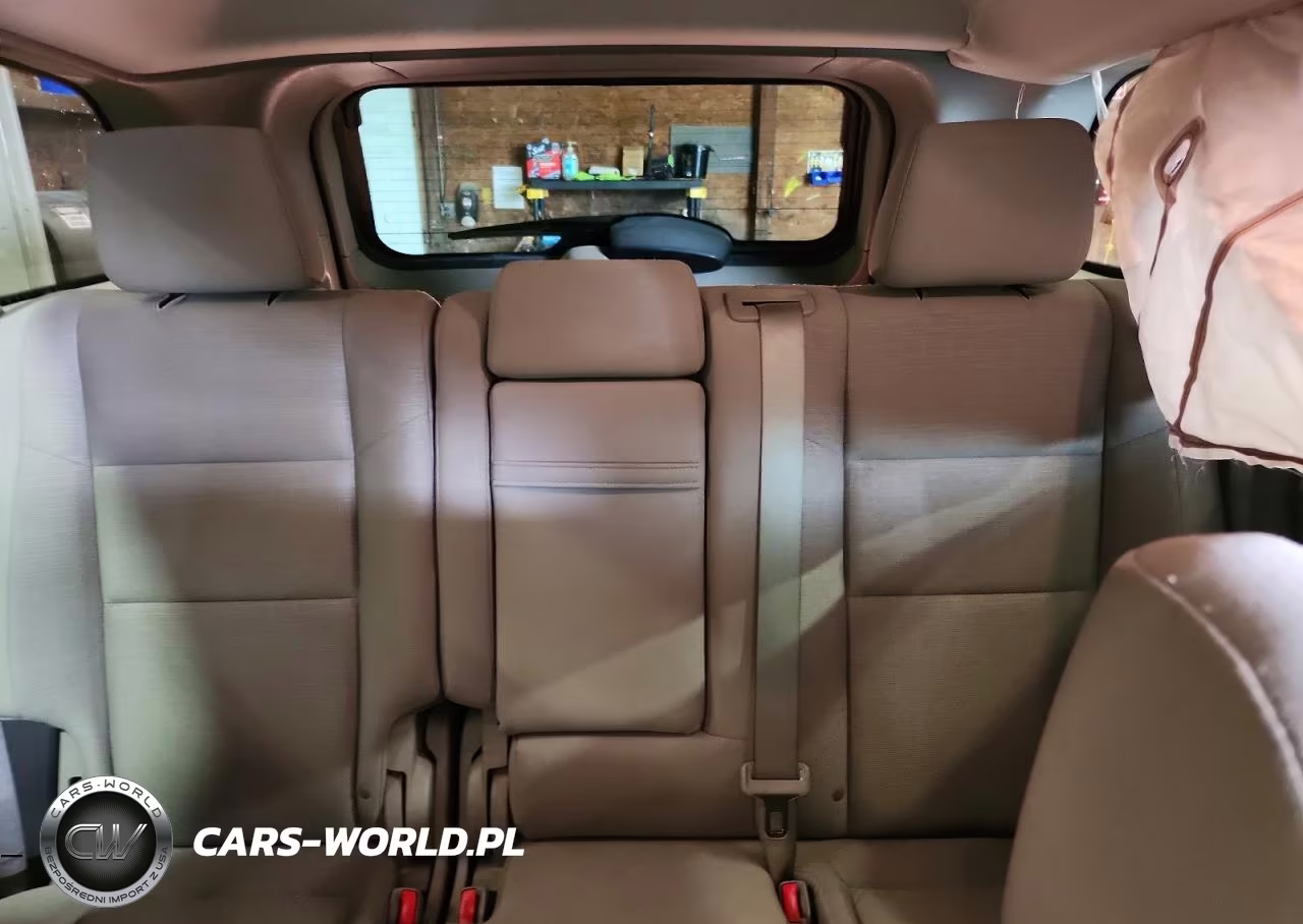 2011 Jeep Grand Cherokee Laredo VIN:1J4RR4GG6BC552699 - 10