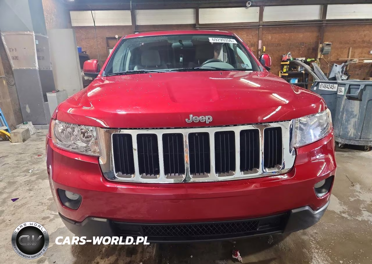 2011 Jeep Grand Cherokee Laredo VIN:1J4RR4GG6BC552699 - 5
