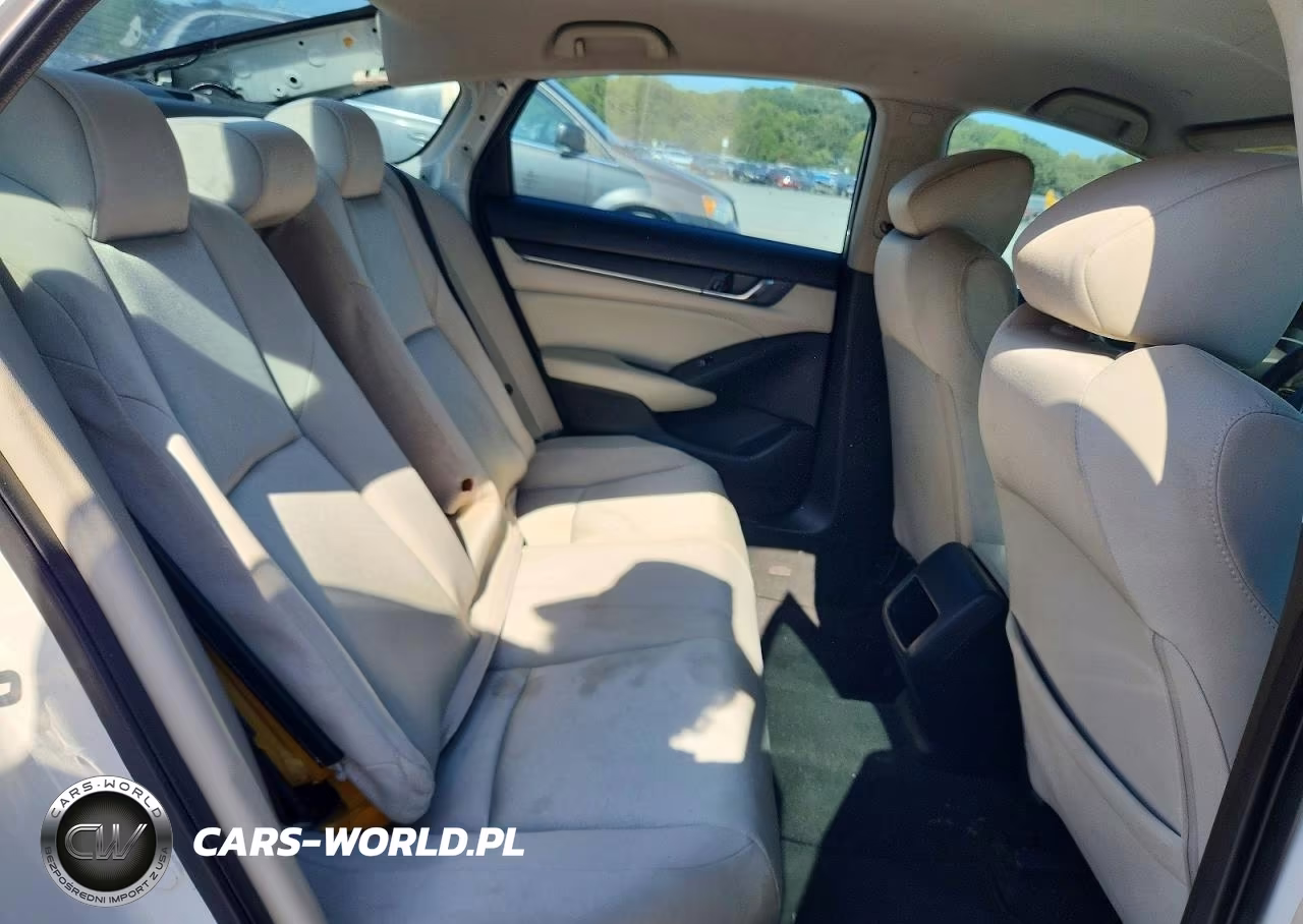2018 Honda Accord Lx VIN:1HGCV1F1XJA088136 - 10