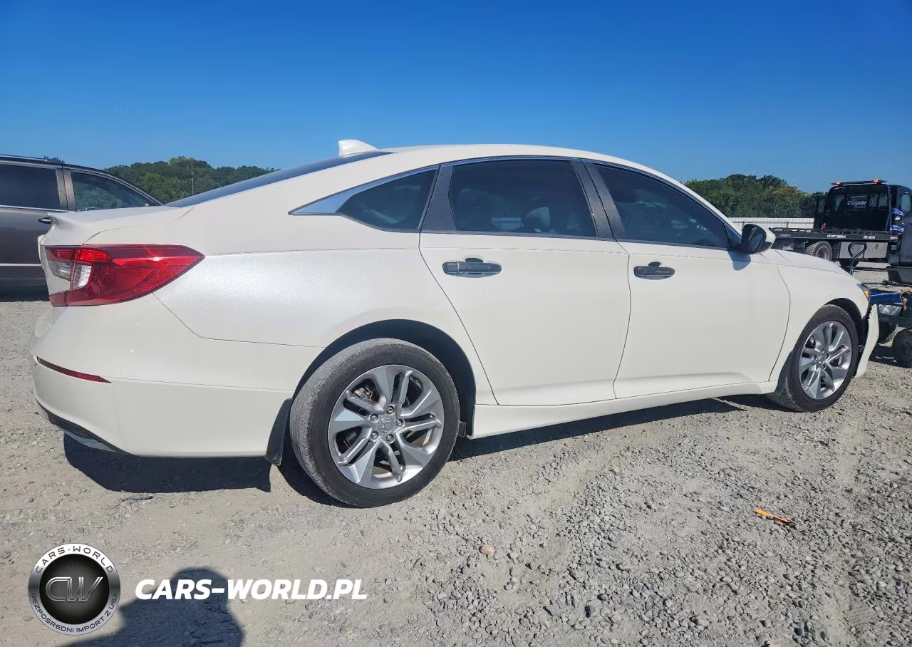 2018 Honda Accord Lx VIN:1HGCV1F1XJA088136 - 3