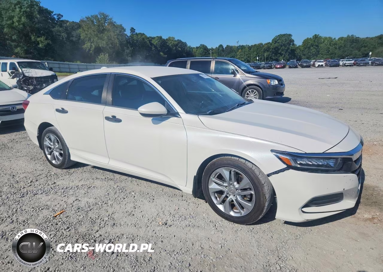 2018 Honda Accord Lx VIN:1HGCV1F1XJA088136 - 4