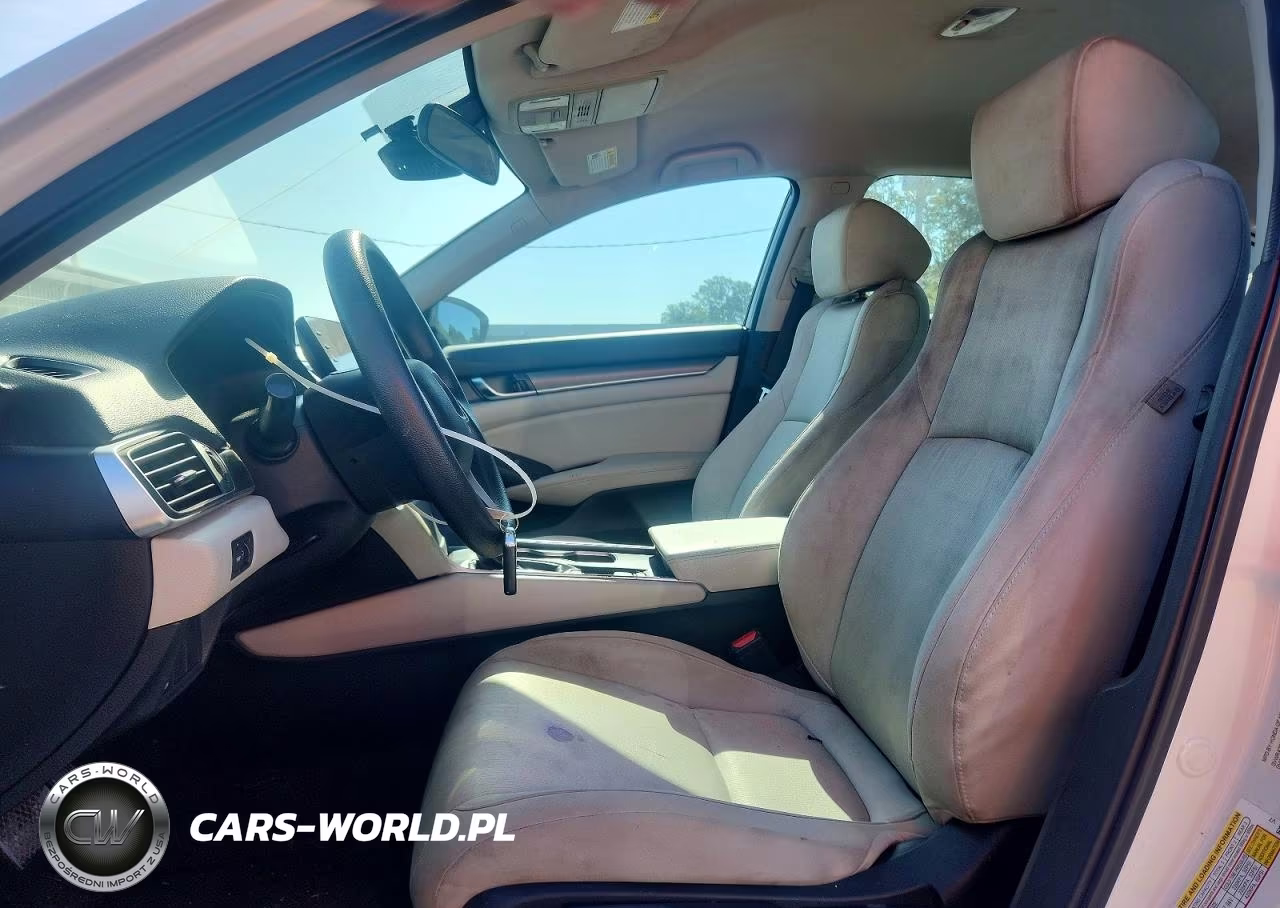 2018 Honda Accord Lx VIN:1HGCV1F1XJA088136 - 7