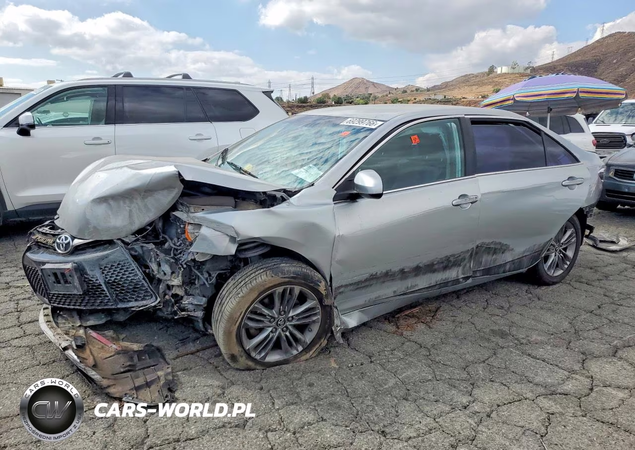 2016 Toyota Camry Se – zdjęcie 1 z 12