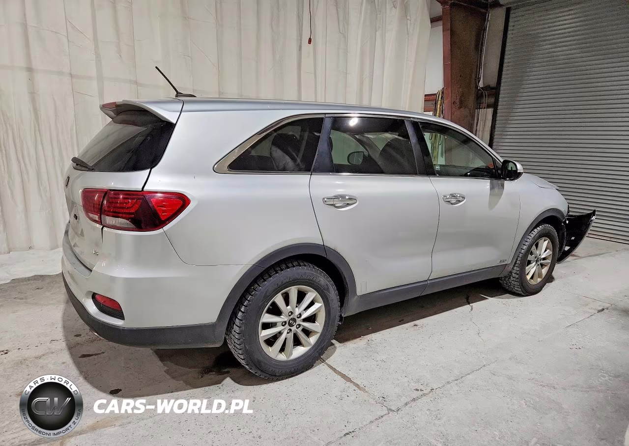 2019 Kia Sorento Lx V6 VIN:5XYPGDA57KG572756 - 3