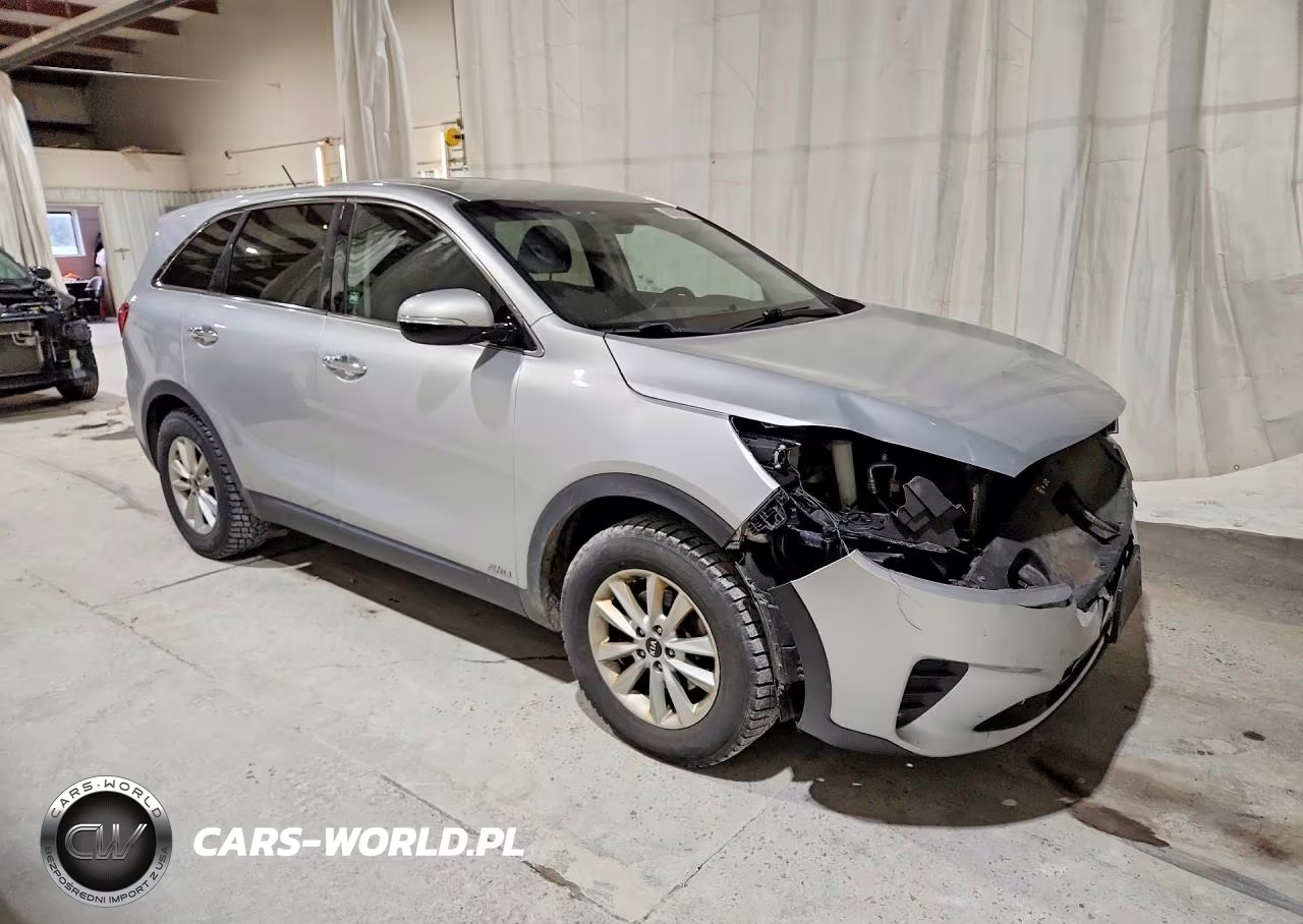2019 Kia Sorento Lx V6 VIN:5XYPGDA57KG572756 - 4